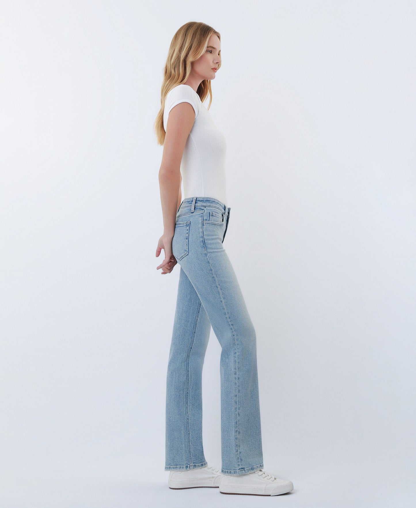 Right side product images of Extraordinary - Low Rise Straight Jeans With Tint